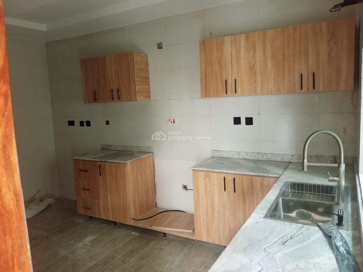 4 Bedrooms Terraced Duplex, Lekki Phase 1, Lekki, Lagos, Terraced Duplex for Rent