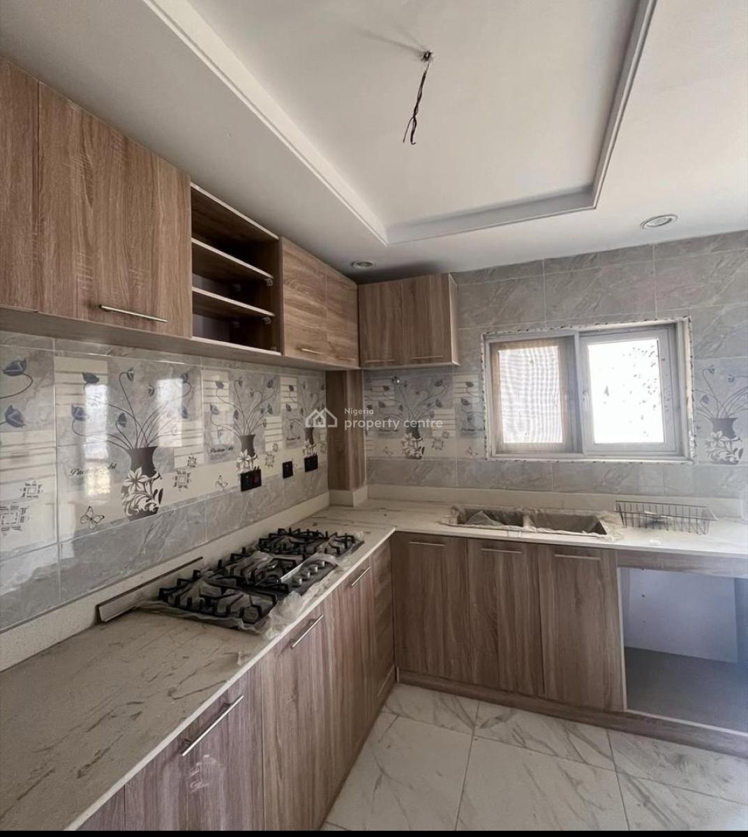 4 Bedroom Home, Lekki Phase 1, Lekki, Lagos, House for Sale