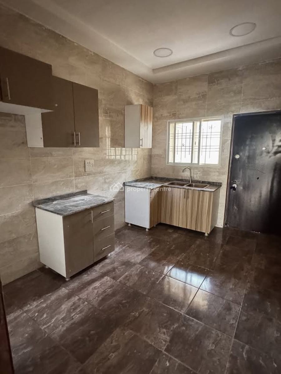 Spacious 3 Bedroom Flat in a Nice, Serene and Secured Area, Katampe Extension, Katampe, Abuja, Flat / Apartment for Rent