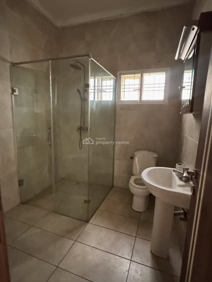 Spacious 3 Bedroom Flat in a Nice, Serene and Secured Area, Katampe Extension, Katampe, Abuja, Flat / Apartment for Rent