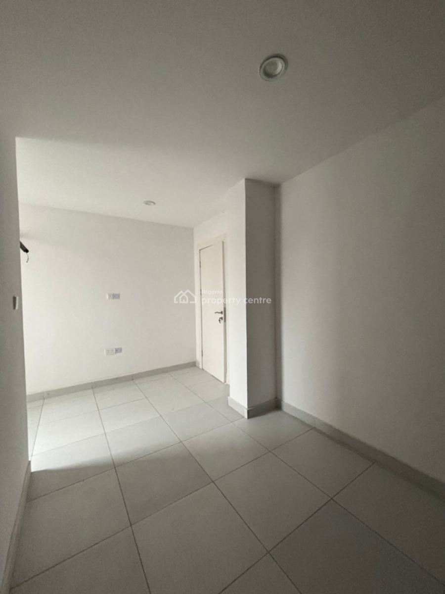 3 Bedrooms Apartment with 1 Bq for Lease (3 Units Available), Lekki Phase 1, Lekki, Lagos, Flat / Apartment for Rent