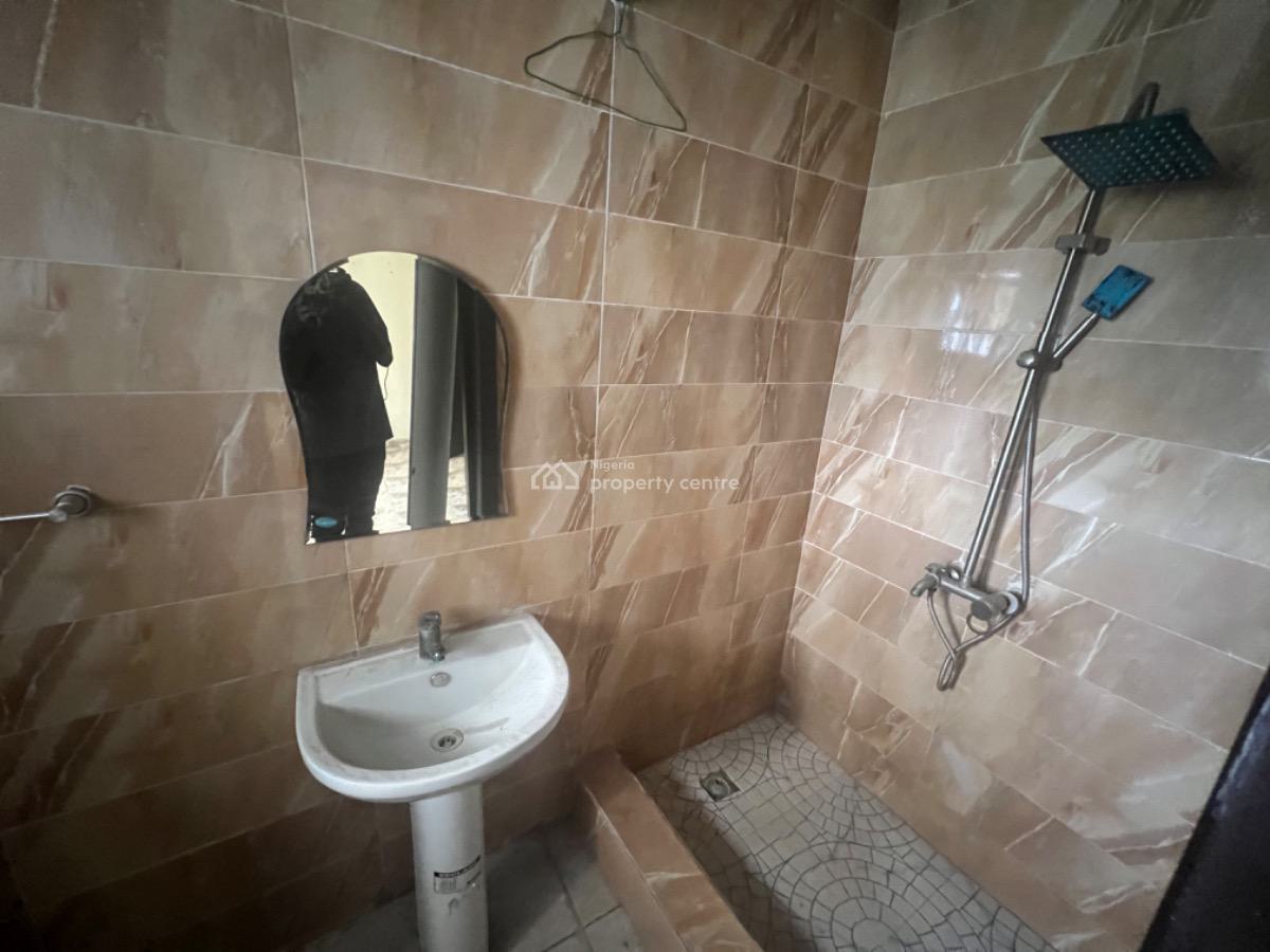 Spacious 6 Bedroom Semi-detached House, Ikate, Lekki, Lagos, Semi-detached Duplex for Rent