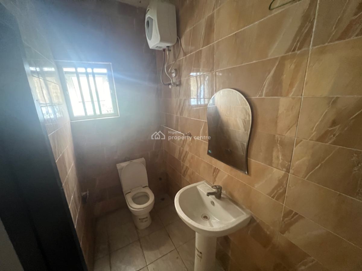 Spacious 6 Bedroom Semi-detached House, Ikate, Lekki, Lagos, Semi-detached Duplex for Rent