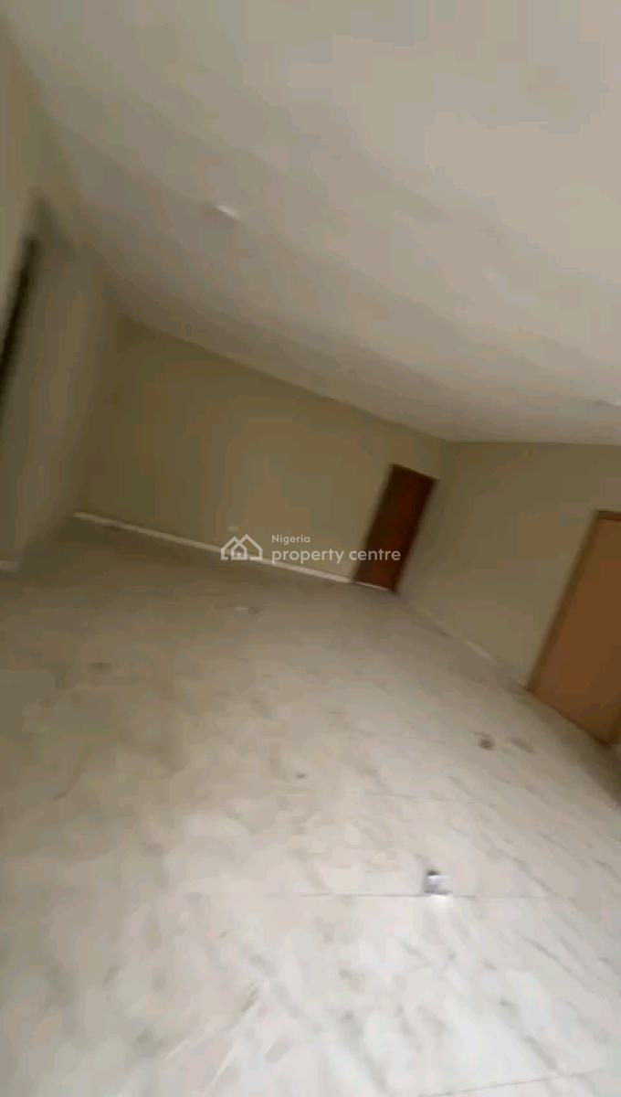 a Very Massive and Modern 3bedroom Flat, with a Jumbo Kitchen, Off Ogunlana Drive, Surulere, Lagos, Flat / Apartment for Sale