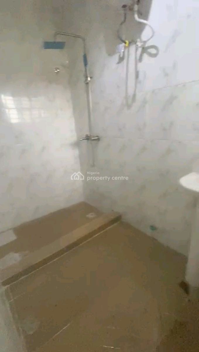Newly Built, Spacious 2-bedroom Upflat, 22,ijagbemi Street Off Pedro Road, Shomolu, Lagos, Flat / Apartment for Sale
