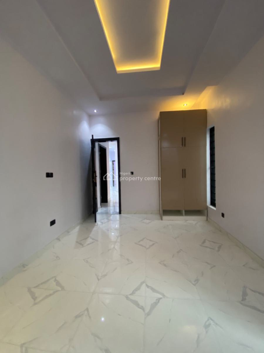 5 Bedroom Fully Detached Duplex with Bq,cinema,pool,kitchenette, Lekki County, Ikota, Lekki, Lagos, Detached Duplex for Sale