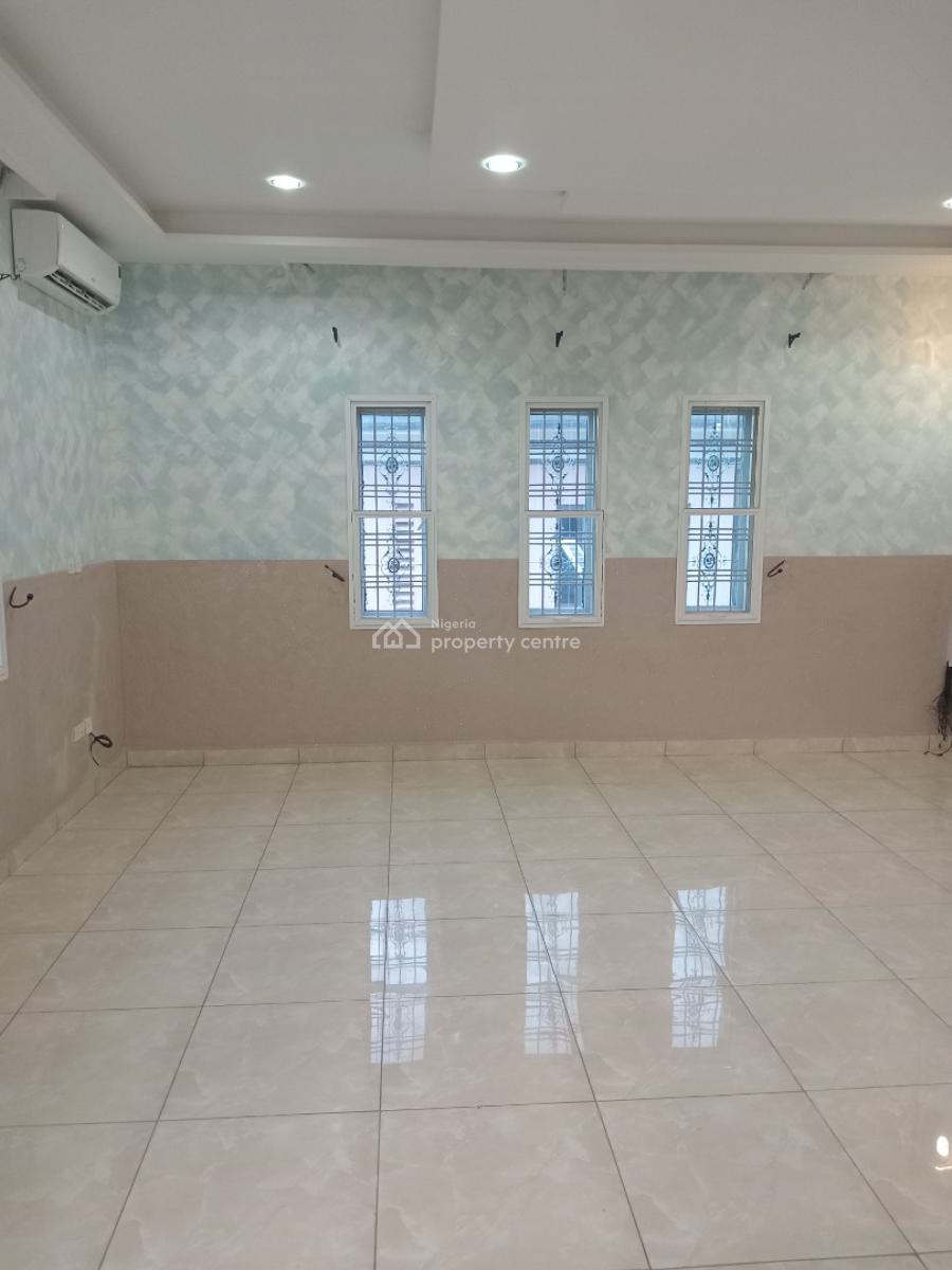 a Well-built Spacious 4bedroom Semi-detached Duplex, Jahi District ( Video of The House Is Attached), Jahi, Abuja, Semi-detached Duplex for Rent