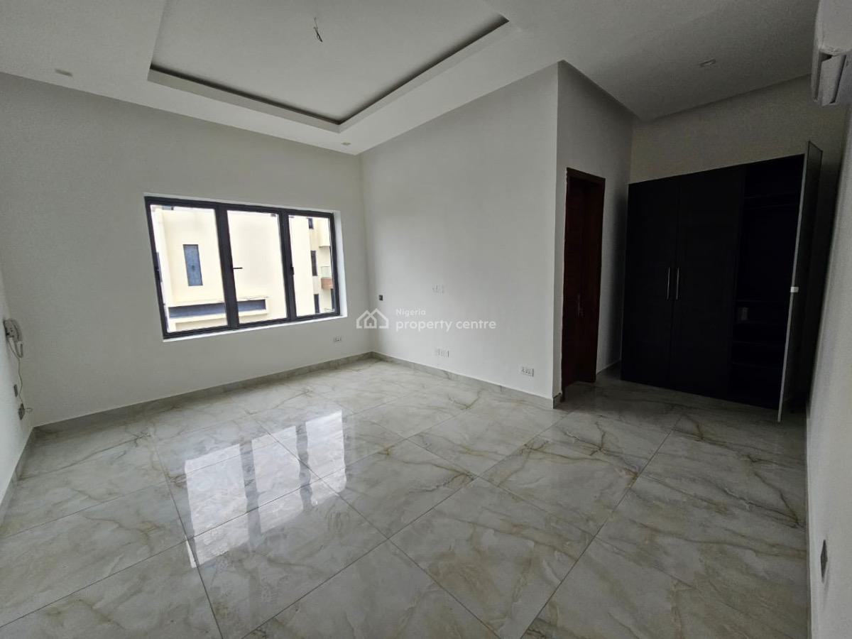 5bedroom Semi Detached Duplex at Ikoyi, Banana Island Foreshore Estate, Banana Island, Ikoyi, Lagos, Semi-detached Duplex for Sale
