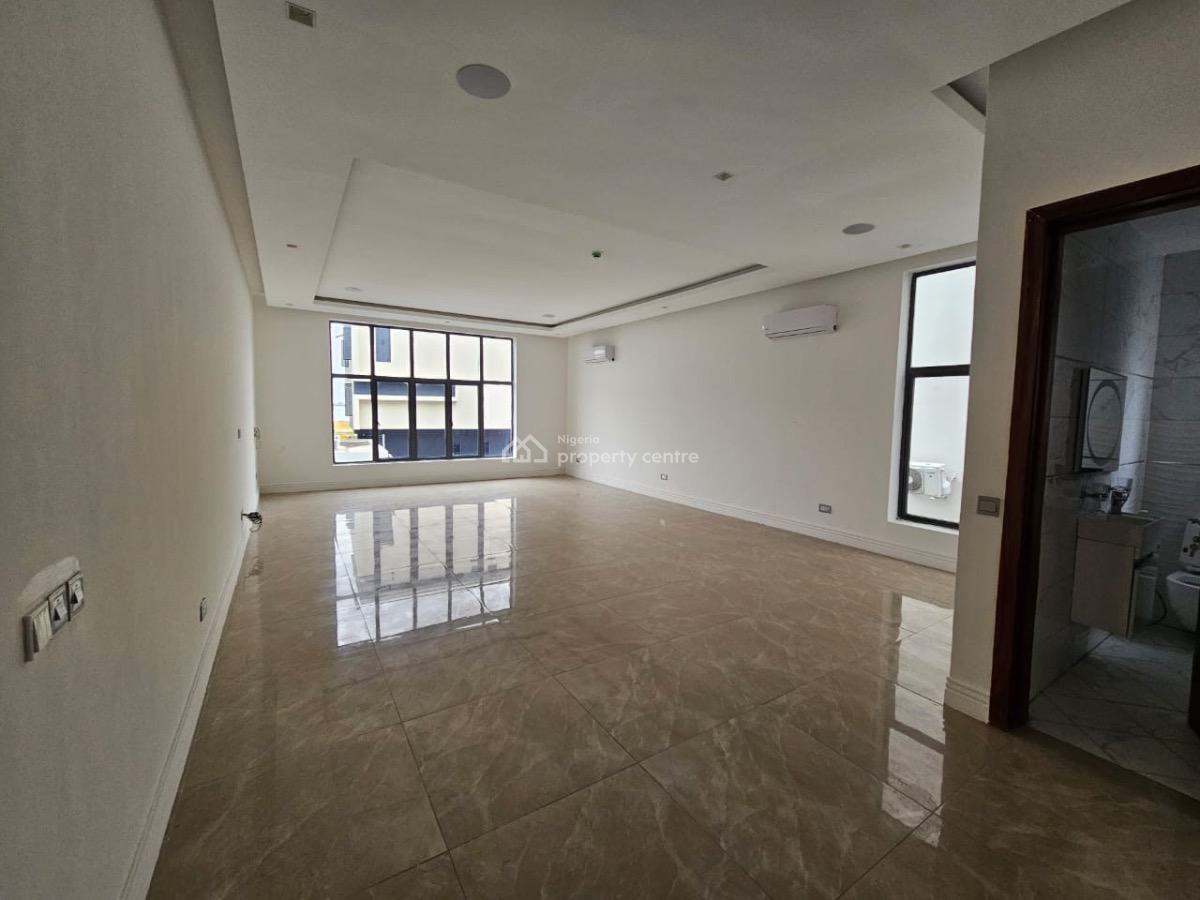 5bedroom Semi Detached Duplex at Ikoyi, Banana Island Foreshore Estate, Banana Island, Ikoyi, Lagos, Semi-detached Duplex for Sale