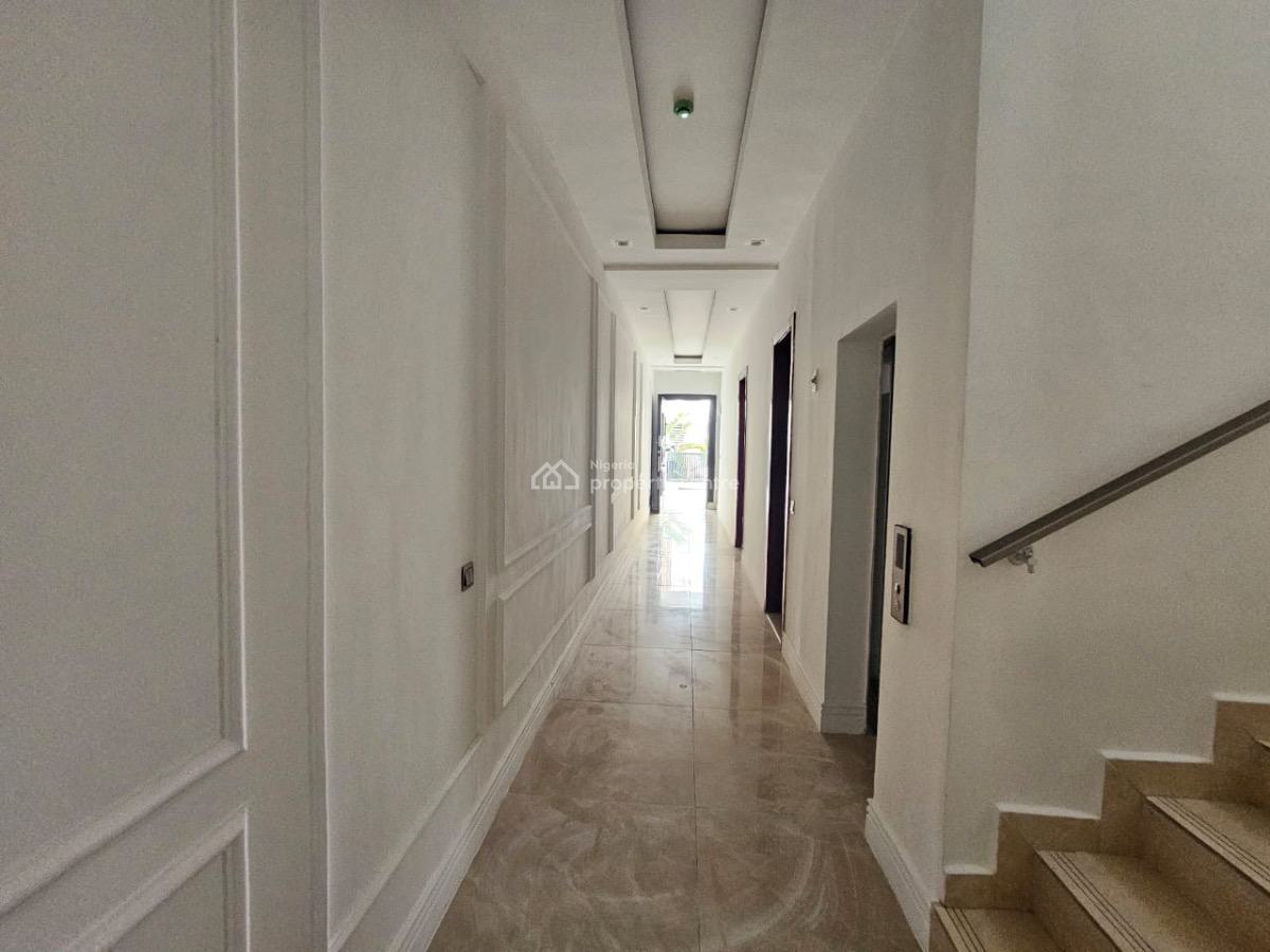 5bedroom Semi Detached Duplex at Ikoyi, Banana Island Foreshore Estate, Banana Island, Ikoyi, Lagos, Semi-detached Duplex for Sale