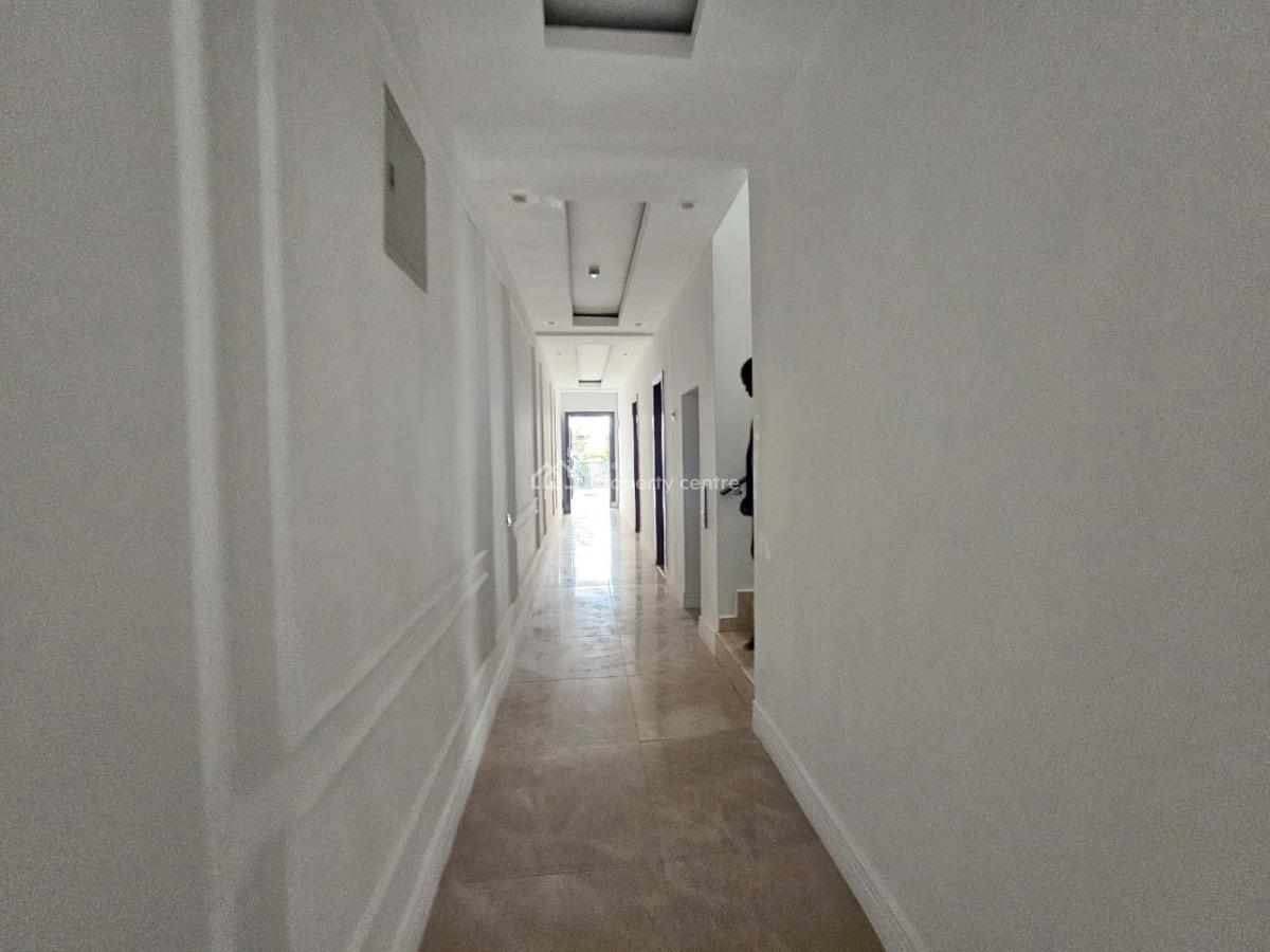 5bedroom Semi Detached Duplex at Ikoyi, Banana Island Foreshore Estate, Banana Island, Ikoyi, Lagos, Semi-detached Duplex for Sale