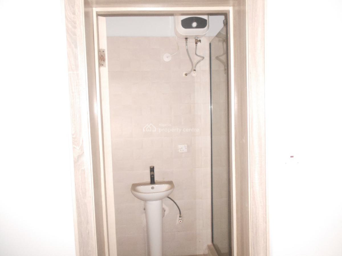 3bedroom Luxurious Apartment, Hakeem Dicskon Street, Oniru, Victoria Island (vi), Lagos, Flat / Apartment for Rent