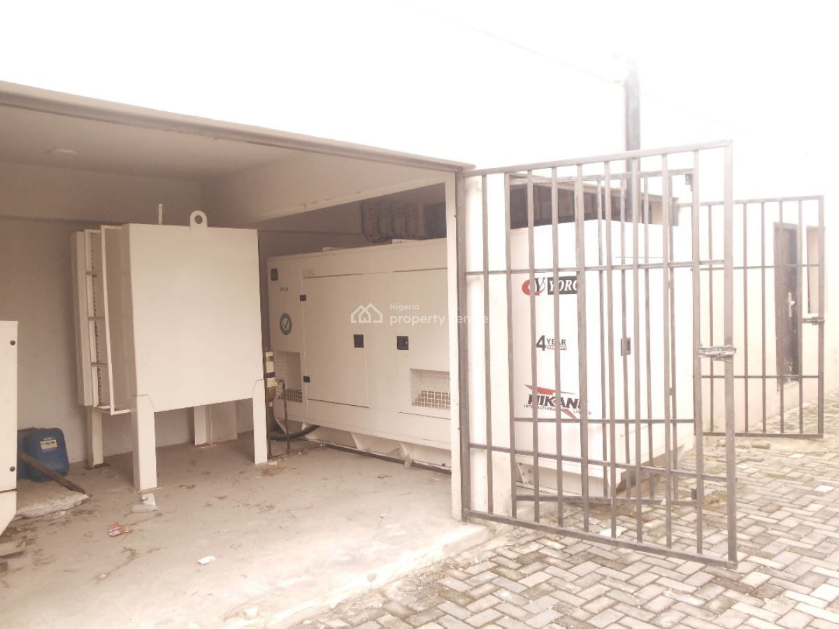 3bedroom Luxurious Apartment, Hakeem Dicskon Street, Oniru, Victoria Island (vi), Lagos, Flat / Apartment for Rent