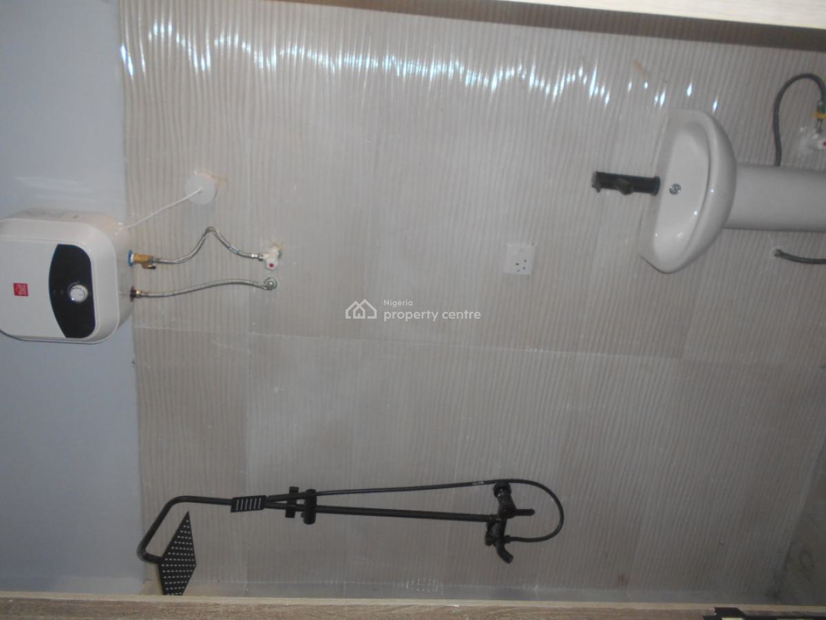 3bedroom Luxurious Apartment, Hakeem Dicskon Street, Oniru, Victoria Island (vi), Lagos, Flat / Apartment for Rent