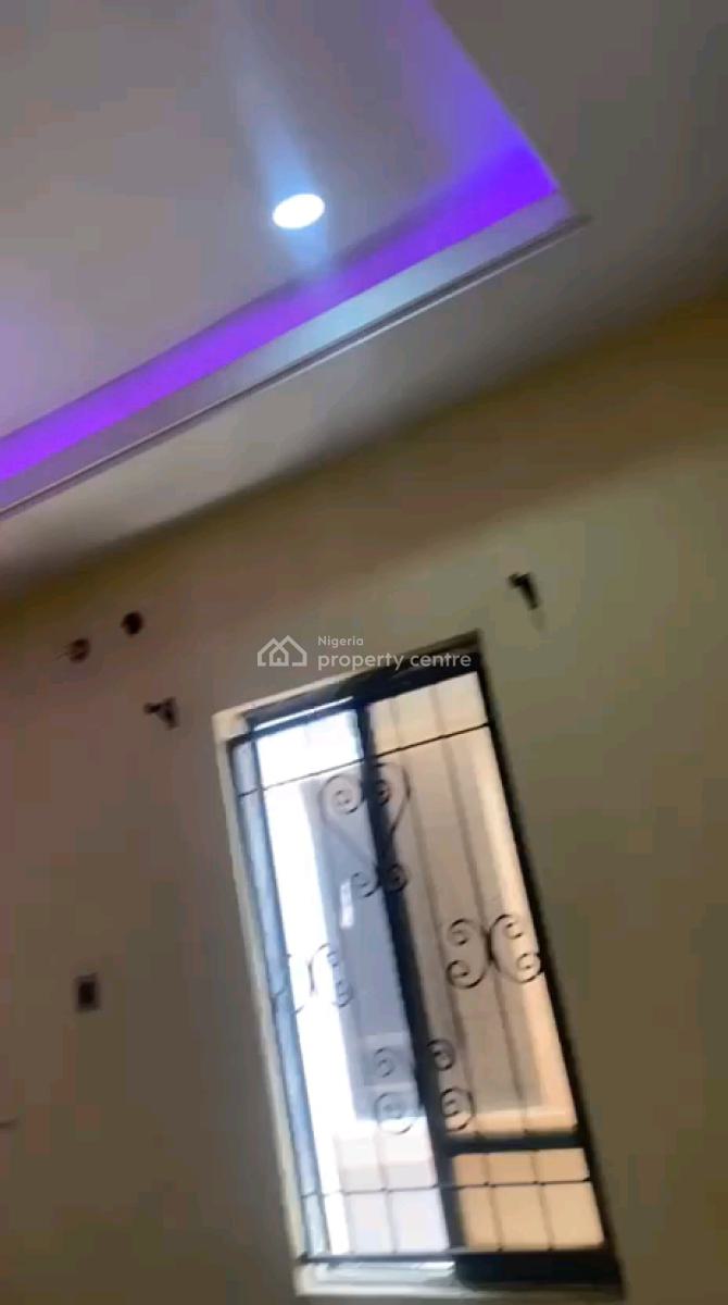 a Decent and Standard 3bedroom Apartment, Upstairs with All Rooms En-s, Agboyi Estate, Alapere, Ketu, Lagos, Flat / Apartment for Rent