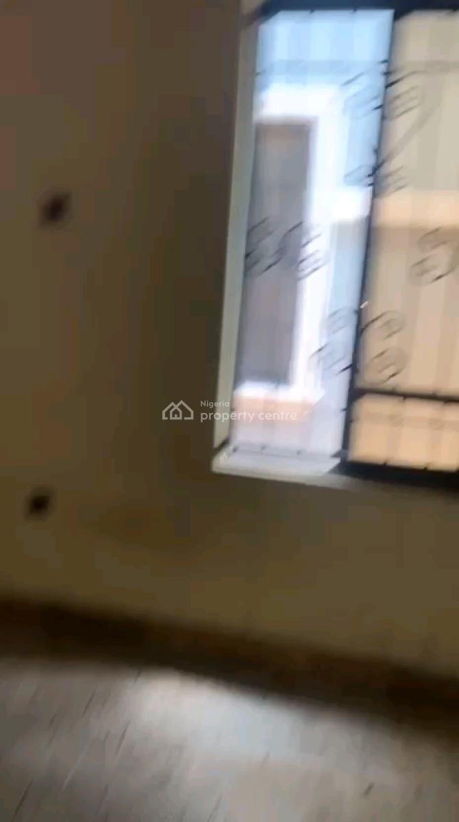 a Decent and Standard 3bedroom Apartment, Upstairs with All Rooms En-s, Agboyi Estate, Alapere, Ketu, Lagos, Flat / Apartment for Rent