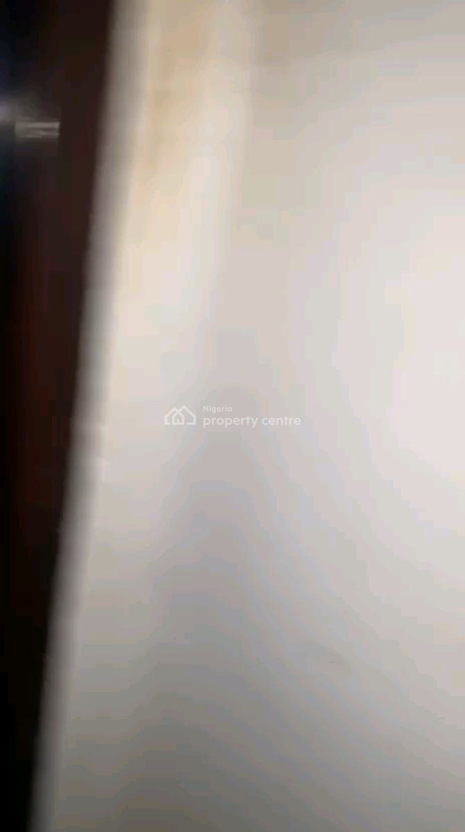 a Decent and Standard 3bedroom Apartment, Upstairs with All Rooms En-s, Agboyi Estate, Alapere, Ketu, Lagos, Flat / Apartment for Rent