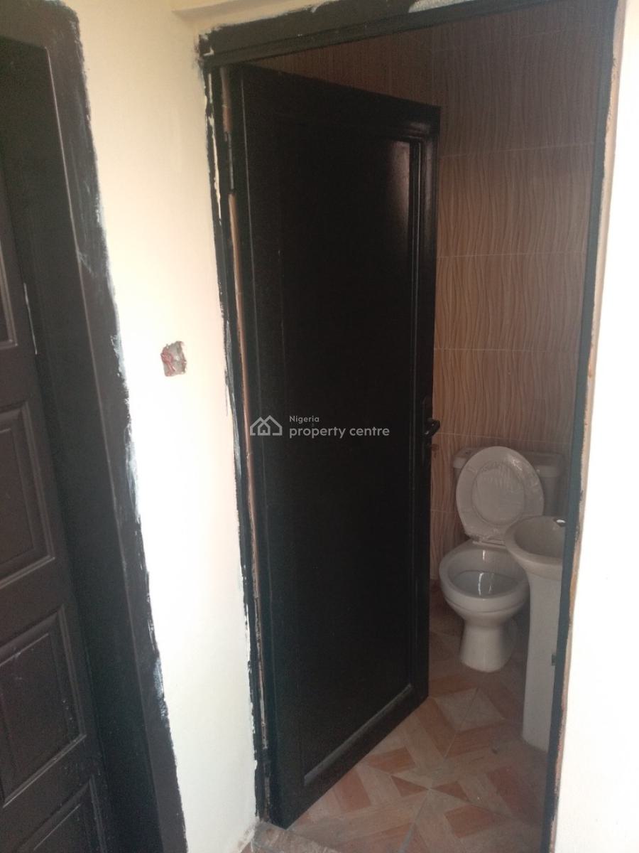 Standard 2 Bedroom Terrace House, Ikota, Lekki, Lagos, Terraced Duplex for Rent