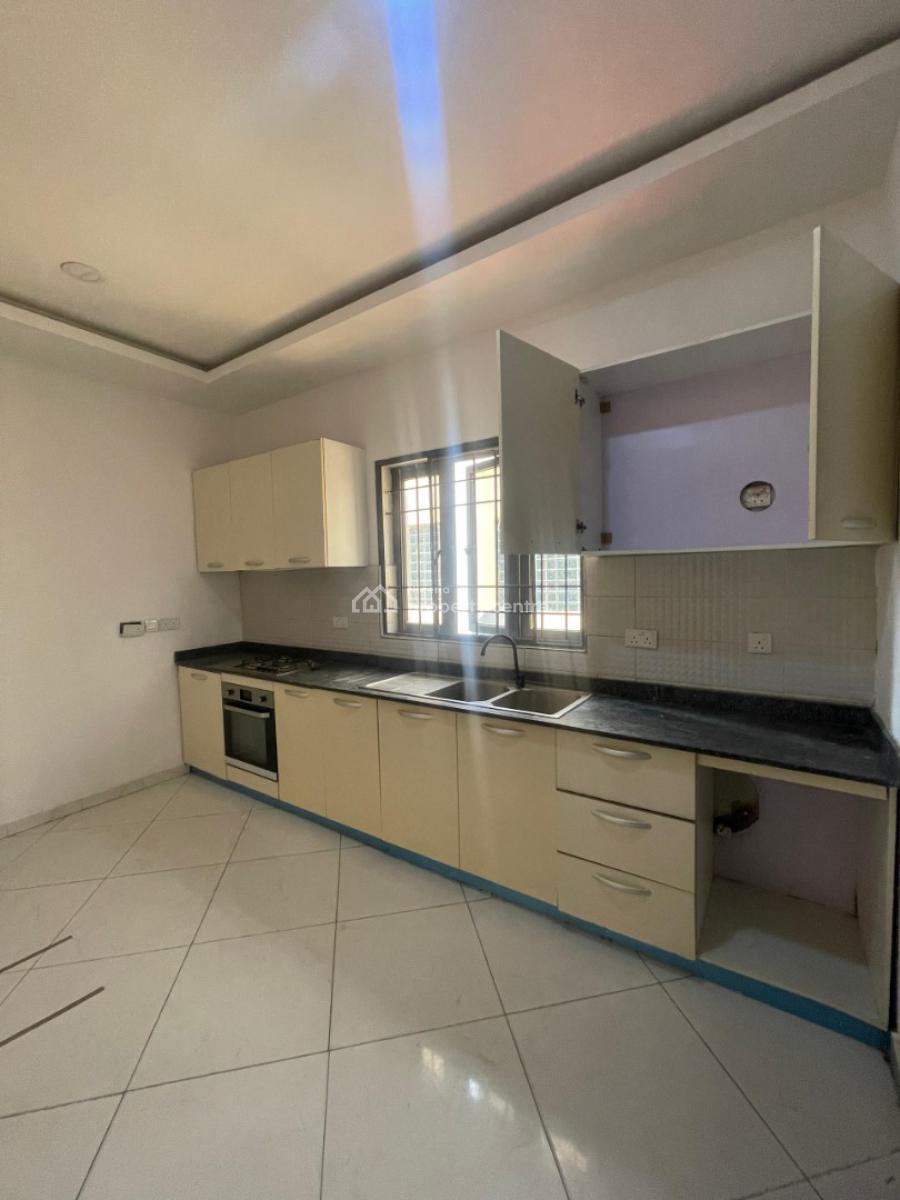 Well Maintained 2 Bedroom Apartment / Flat, Ikate, Lekki, Lagos, Flat / Apartment for Rent