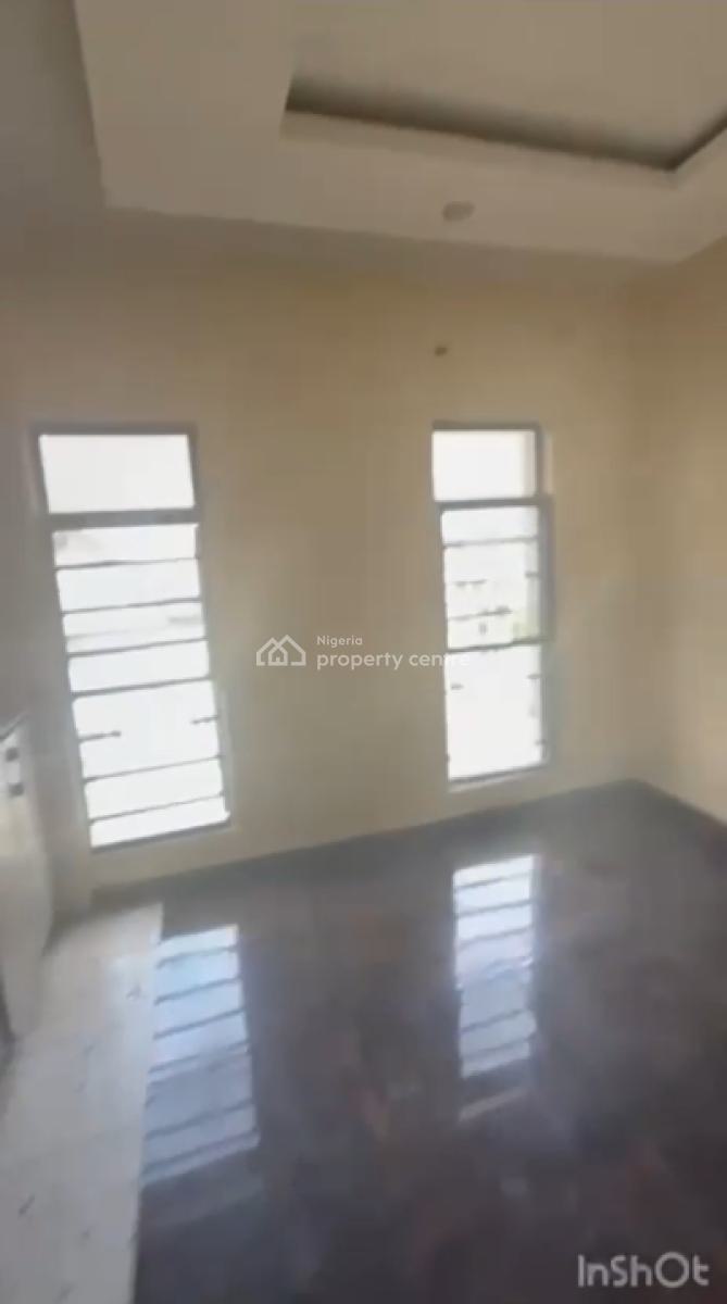 Brand New Spacious 2 Bedroom with Water Heater,open Kitchen,wardrobe, Agboyin Avenue, Surulere, Lagos, Flat / Apartment for Rent
