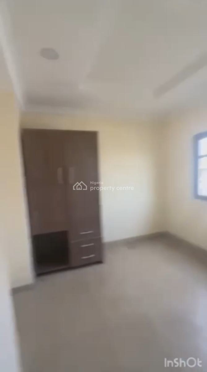 Brand New Spacious 2 Bedroom with Water Heater,open Kitchen,wardrobe, Agboyin Avenue, Surulere, Lagos, Flat / Apartment for Rent