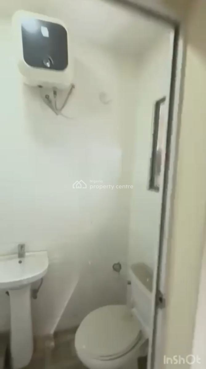 Brand New Spacious 2 Bedroom with Water Heater,open Kitchen,wardrobe, Agboyin Avenue, Surulere, Lagos, Flat / Apartment for Rent