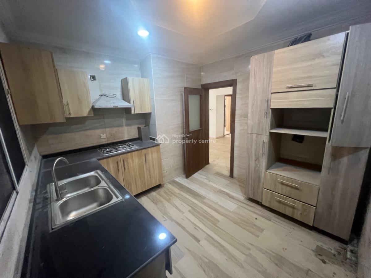 Standard 3 Bedroom Apartment, Ikate, Lekki, Lagos, Flat / Apartment for Rent