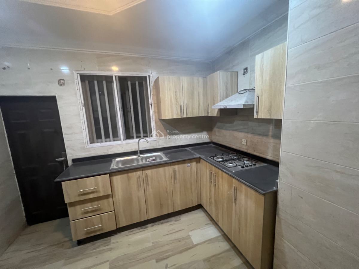 Standard 3 Bedroom Apartment, Ikate, Lekki, Lagos, Flat / Apartment for Rent