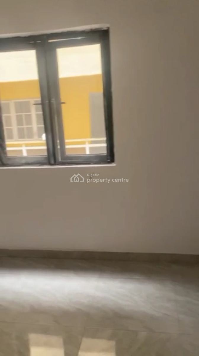 Luxury Newly Built Self Contain with Pop Ceiling and Kitchen Cabinet, Onike, Yaba, Lagos, Self Contain (single Rooms) for Rent