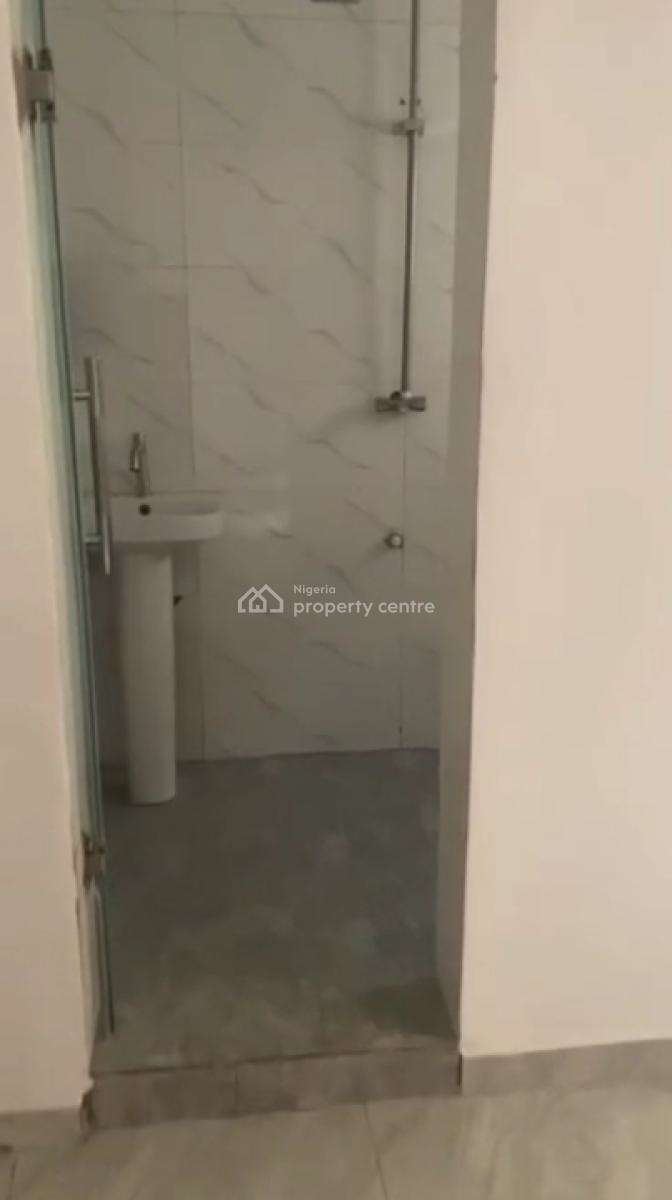 Luxury Newly Built Self Contain with Pop Ceiling and Kitchen Cabinet, Onike, Yaba, Lagos, Self Contain (single Rooms) for Rent