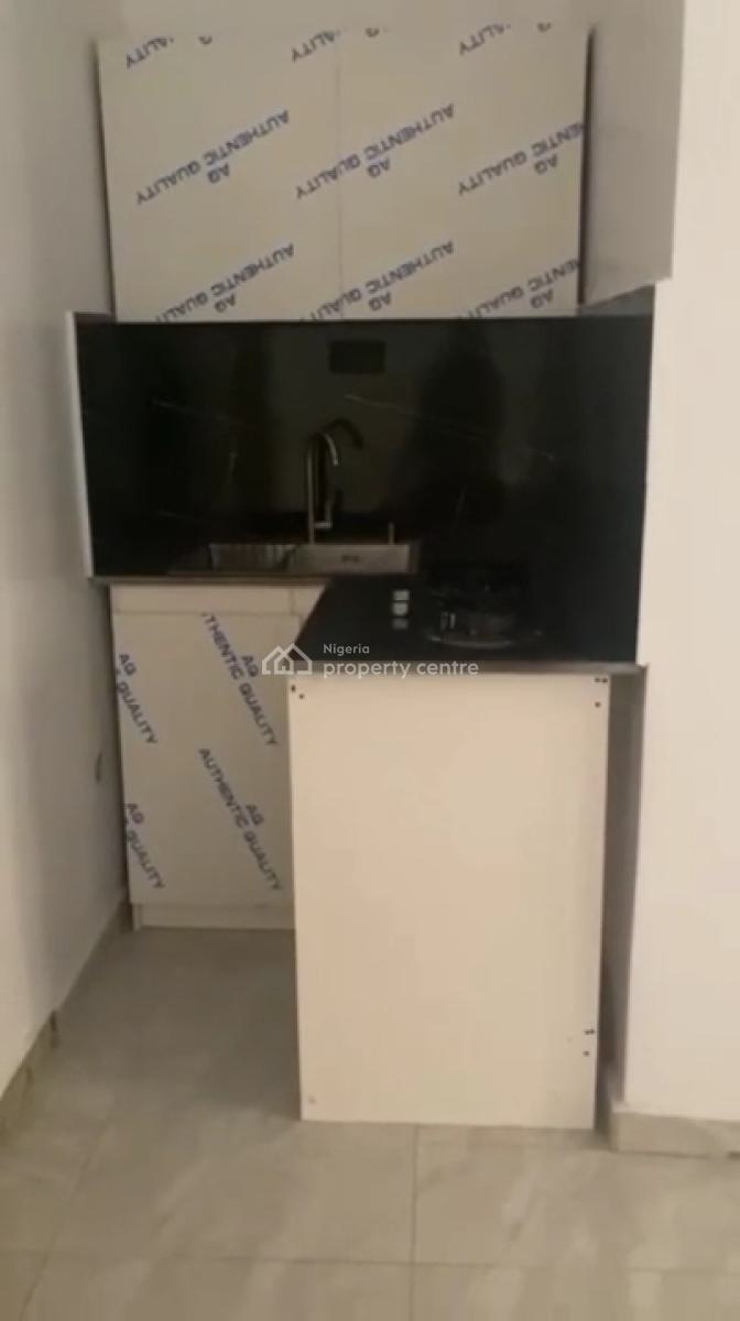 Luxury Newly Built Self Contain with Pop Ceiling and Kitchen Cabinet, Onike, Yaba, Lagos, Self Contain (single Rooms) for Rent