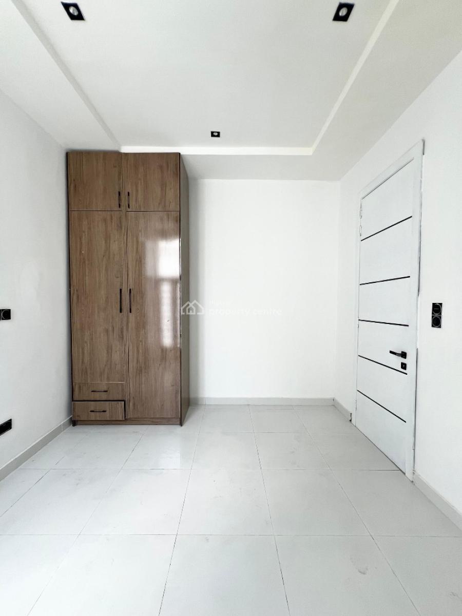 4bedroom Semi Detached Duplex in a Secured Estate, Ikota, Lekki, Lagos, Semi-detached Duplex for Sale