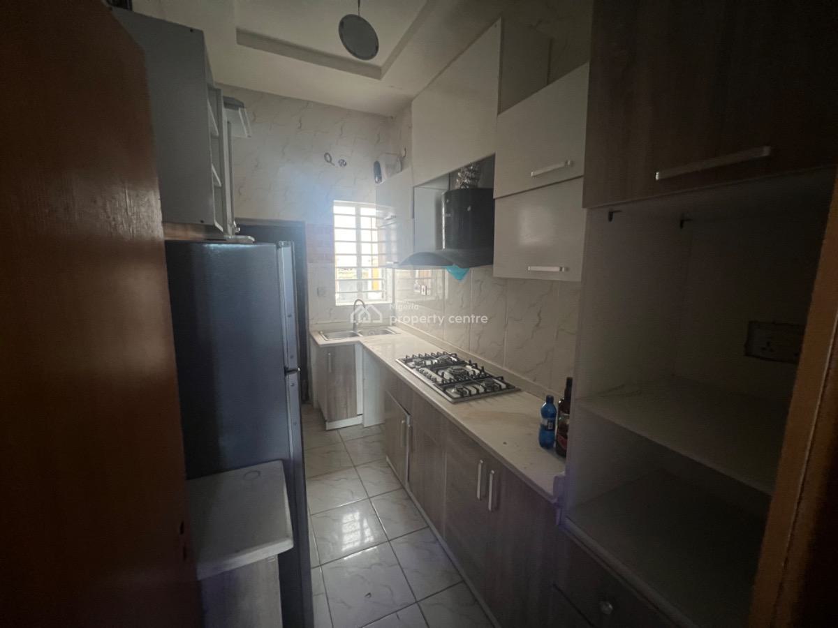 Standard 3 Bedroom Terrace Duplex, Ikota, Lekki, Lagos, Terraced Duplex for Rent