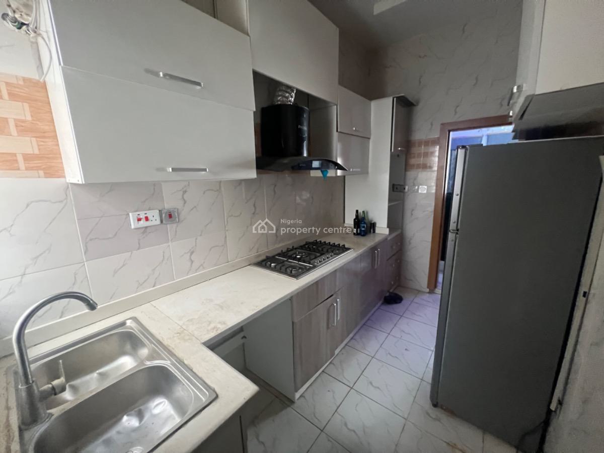 Standard 3 Bedroom Terrace Duplex, Ikota, Lekki, Lagos, Terraced Duplex for Rent