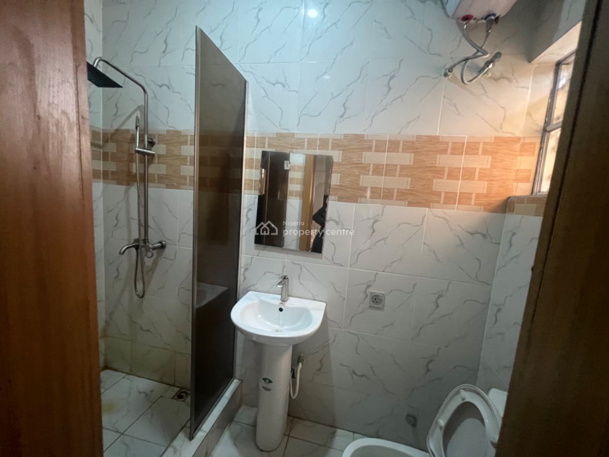 Standard 3 Bedroom Terrace Duplex, Ikota, Lekki, Lagos, Terraced Duplex for Rent
