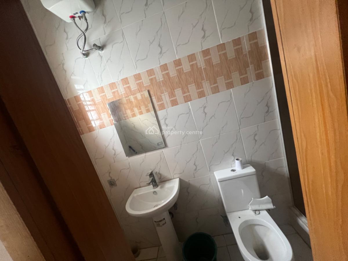Standard 3 Bedroom Terrace Duplex, Ikota, Lekki, Lagos, Terraced Duplex for Rent
