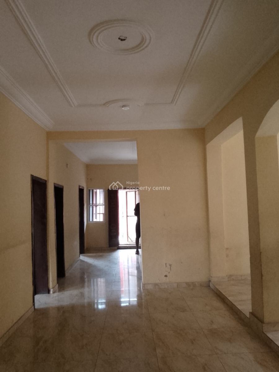 a Spacious 3 Bedroom, Ilaje, Mobil Road, Ajah, Lagos, Flat / Apartment for Rent