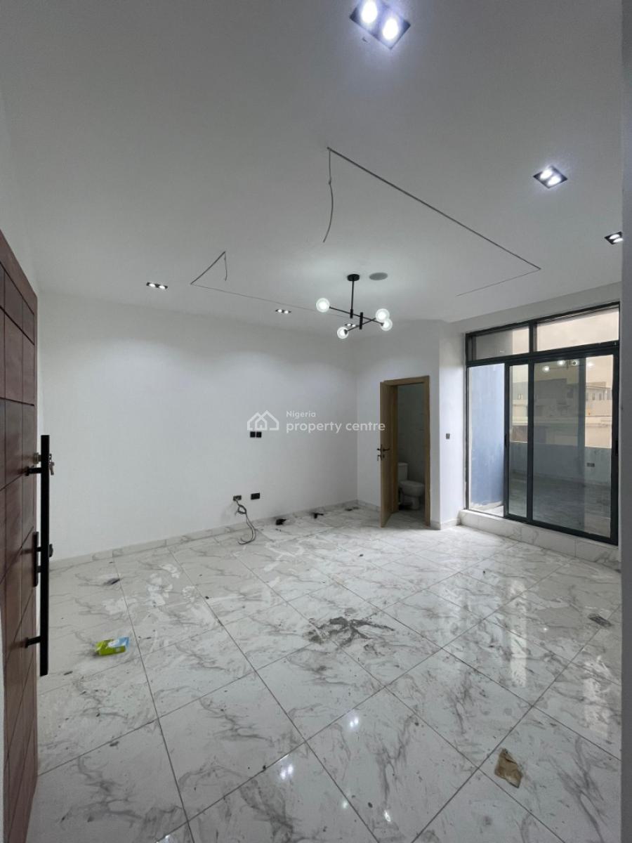 2 Bedroom Apartment, Ologolo, Lekki, Lagos, Flat / Apartment for Sale