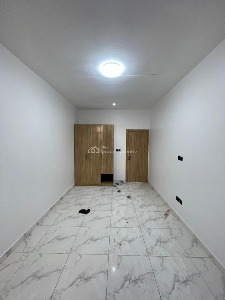 2 Bedroom Apartment, Ologolo, Lekki, Lagos, Flat / Apartment for Sale