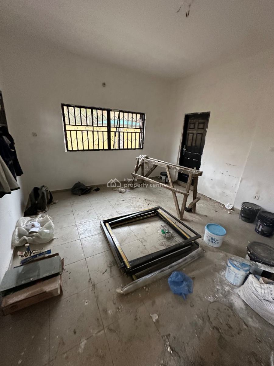 a Standard Room Self Contain Apartment in a Secured Environment, 6th Avenue, Before Galadima Gate, Gwarinpa, Abuja, Self Contain (single Rooms) for Rent