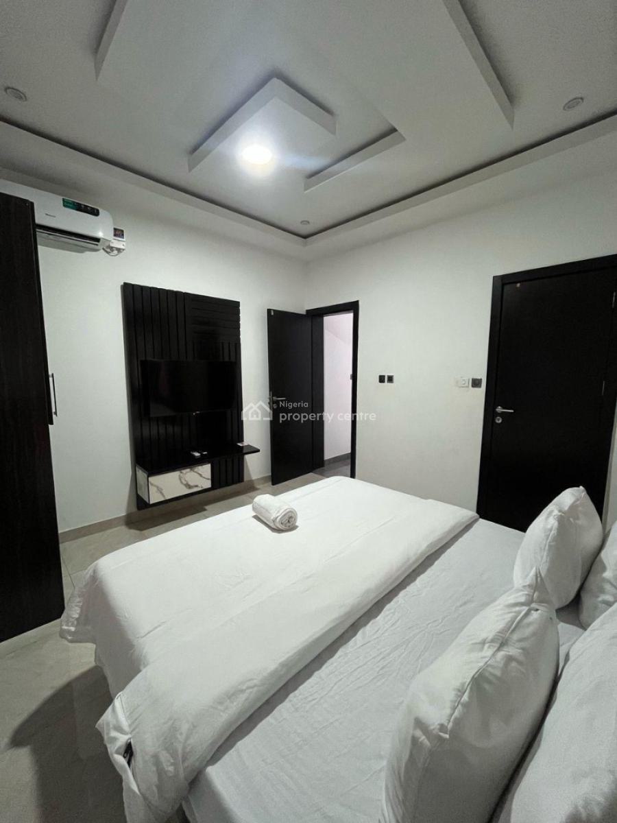 Luxury New 2 Bed with Ps5 , Board/dart Games and Two Balconies., Ikeja Gra, Ikeja, Lagos, Flat / Apartment Short Let