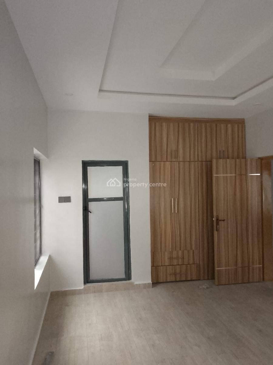 Massive 2bedroom Flat Upstairs, Greenwood Estate Opposite Corona School, Sangotedo, Ajah, Lagos, Flat / Apartment for Rent