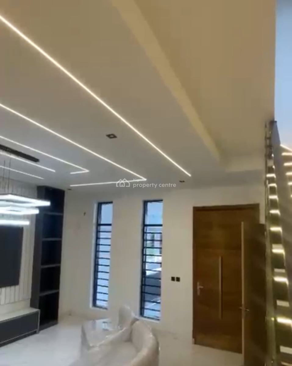 Corner Piece  4 Bedrooms Terraced Duplex, Ikota Gra, Ikota, Lekki, Lagos, Terraced Duplex for Sale