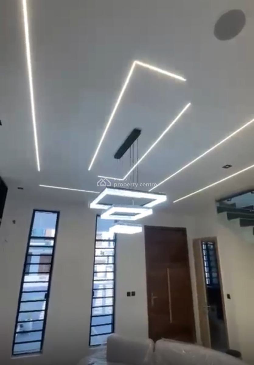 Corner Piece  4 Bedrooms Terraced Duplex, Ikota Gra, Ikota, Lekki, Lagos, Terraced Duplex for Sale