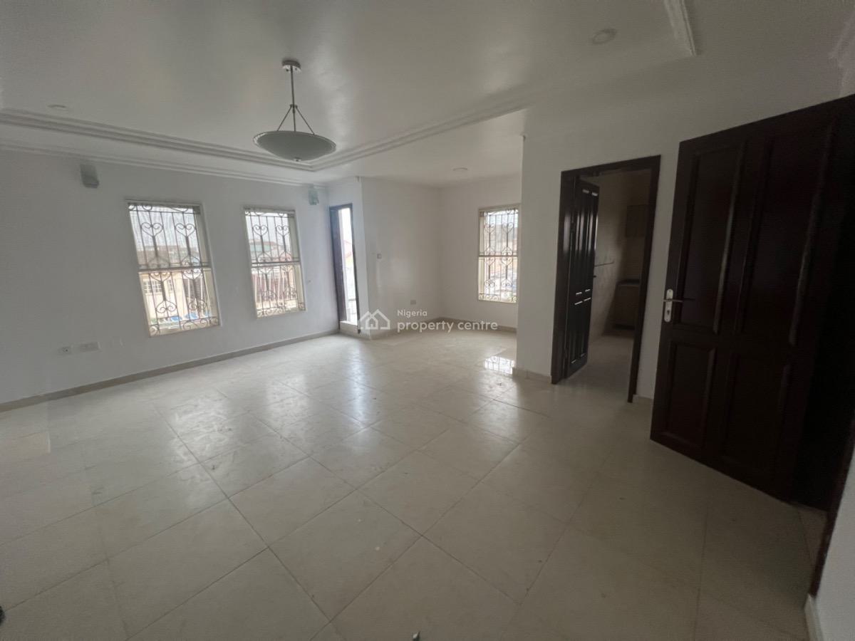 3 Bedrooms Apartment, Lekki Phase 1, Lekki, Lagos, Flat / Apartment for Rent