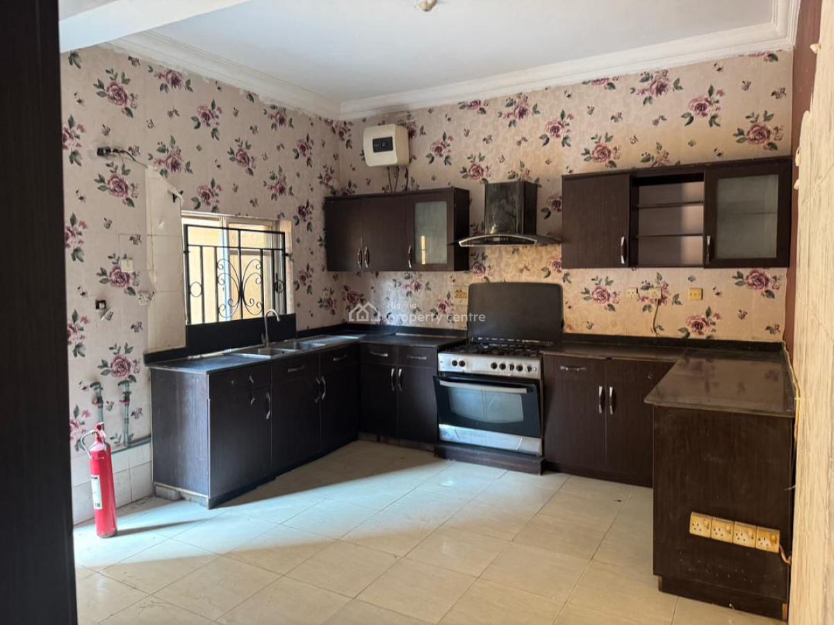 Spacious 4 Bedroom Semi Detached Duplex, Chevron, Lekki Lagos, Lekki, Lagos, Semi-detached Duplex for Sale