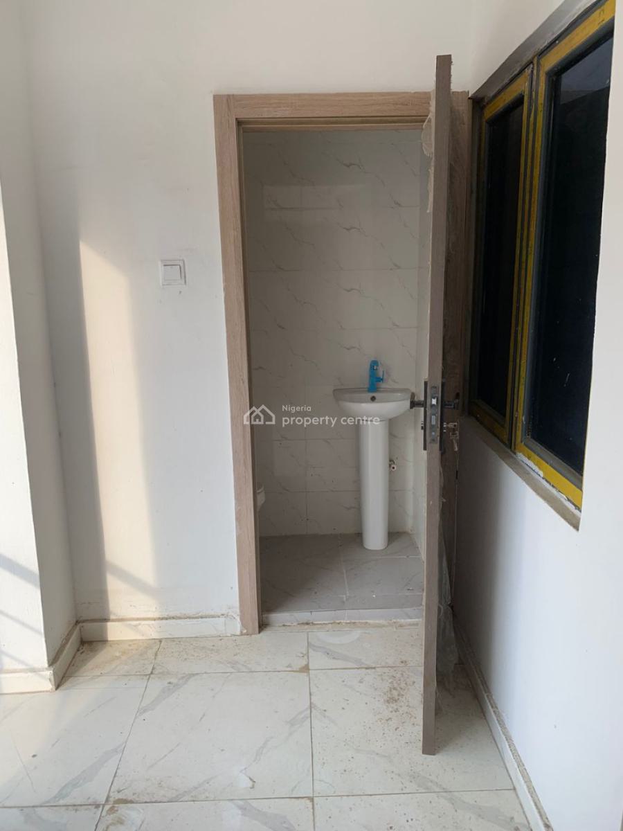 Brand New 3 Bedrooms, First Floor, Salem, Lekki, Lagos, Flat / Apartment for Rent