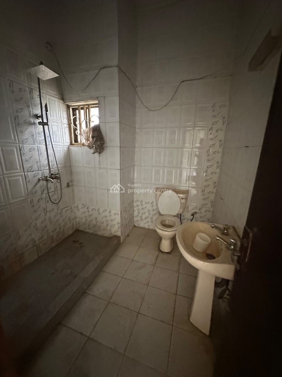 a Spacious Room Self Contain Apartment in a Decent Neighborhood, 6th Avenue, Gwarinpa, Abuja, Self Contain (single Rooms) for Rent