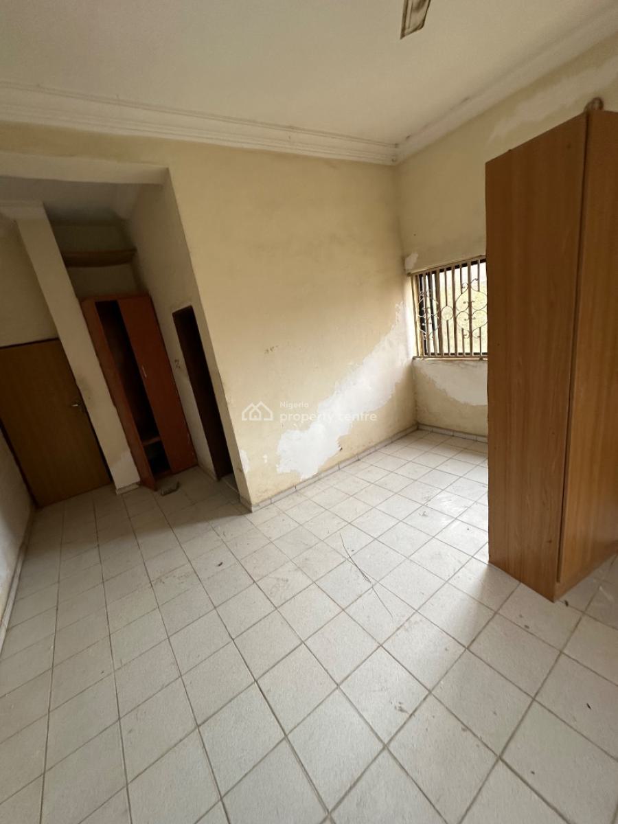 a Spacious Room Self Contain Apartment in a Decent Neighborhood, 6th Avenue, Gwarinpa, Abuja, Self Contain (single Rooms) for Rent
