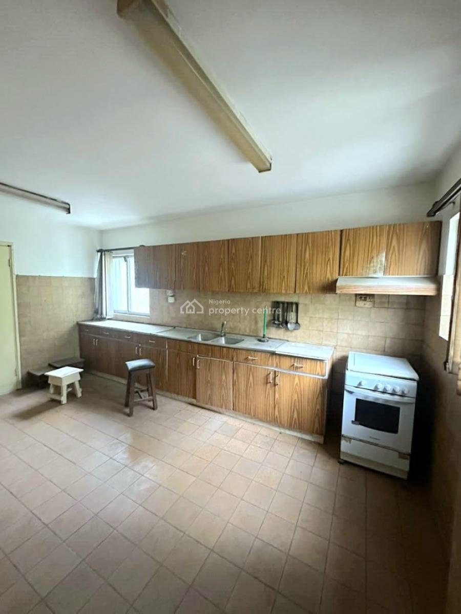 Spacious  5 Bedrooms Fully Detached Duplex, Parkview, Ikoyi, Lagos, Detached Duplex for Rent
